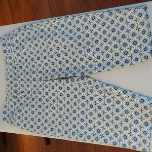 Croft and Barrow Capris 18R